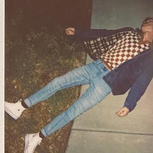 玩男中初学生J8
